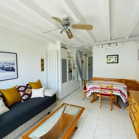 Beautiful House With Garden And Parking Бидар